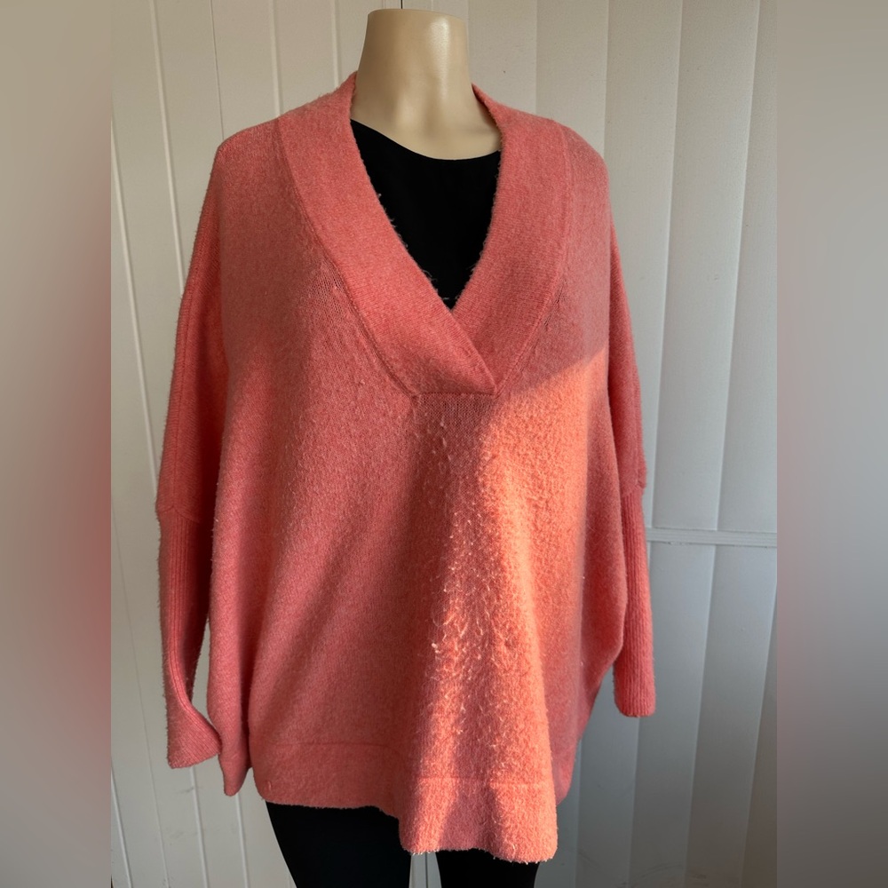 Anthropologie V-Neck Pullover Sweater Size Medium